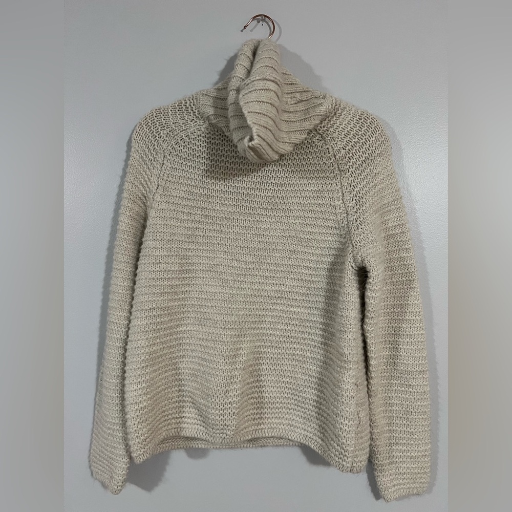Super soft turtleneck
